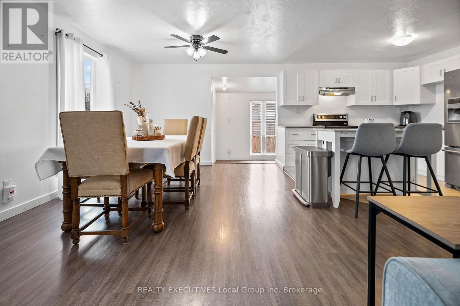 439 MAGEAU STREET Image 13