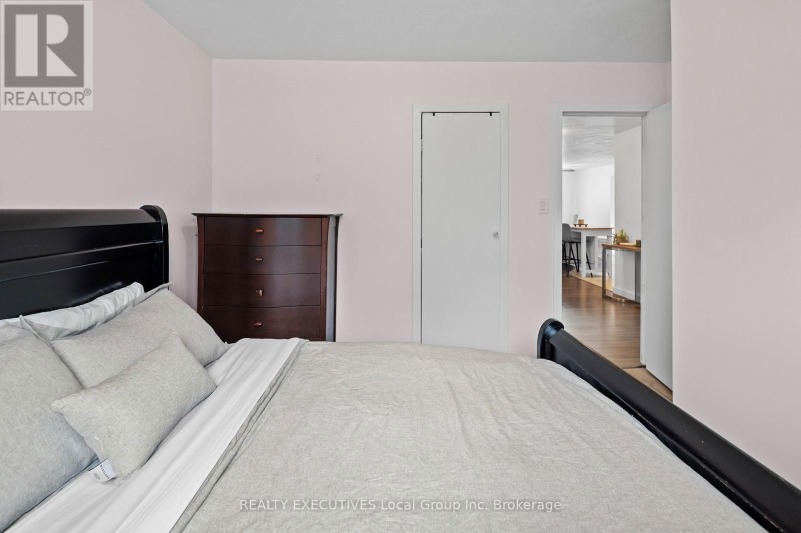 439 MAGEAU STREET Image 20