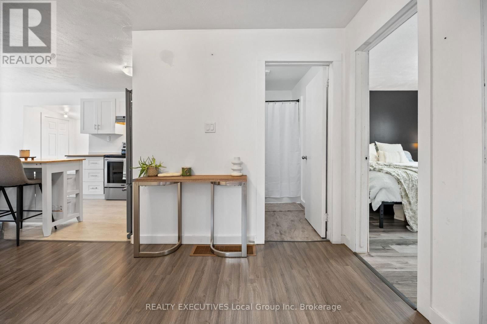 439 MAGEAU STREET Image 24