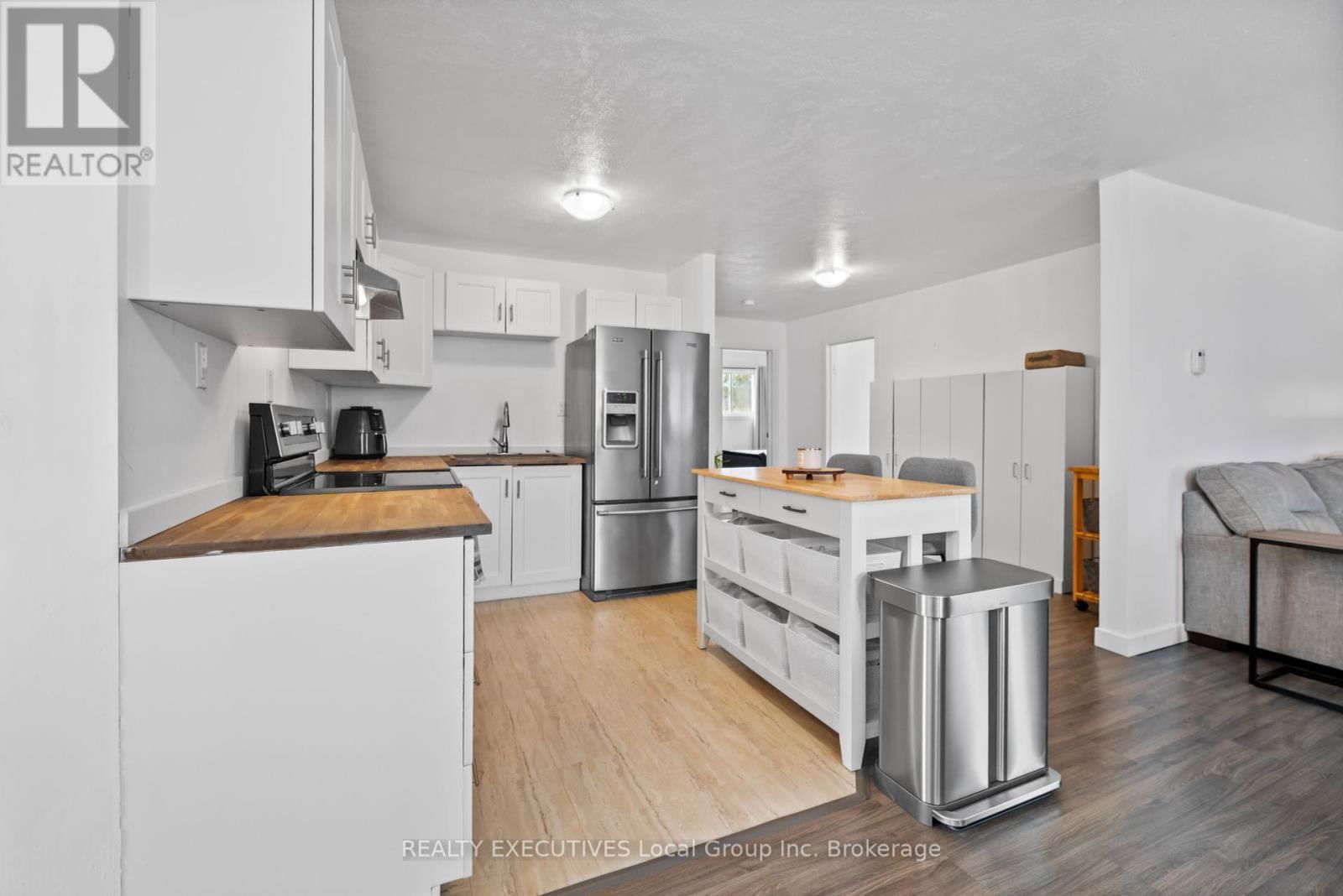 439 MAGEAU STREET Image 25