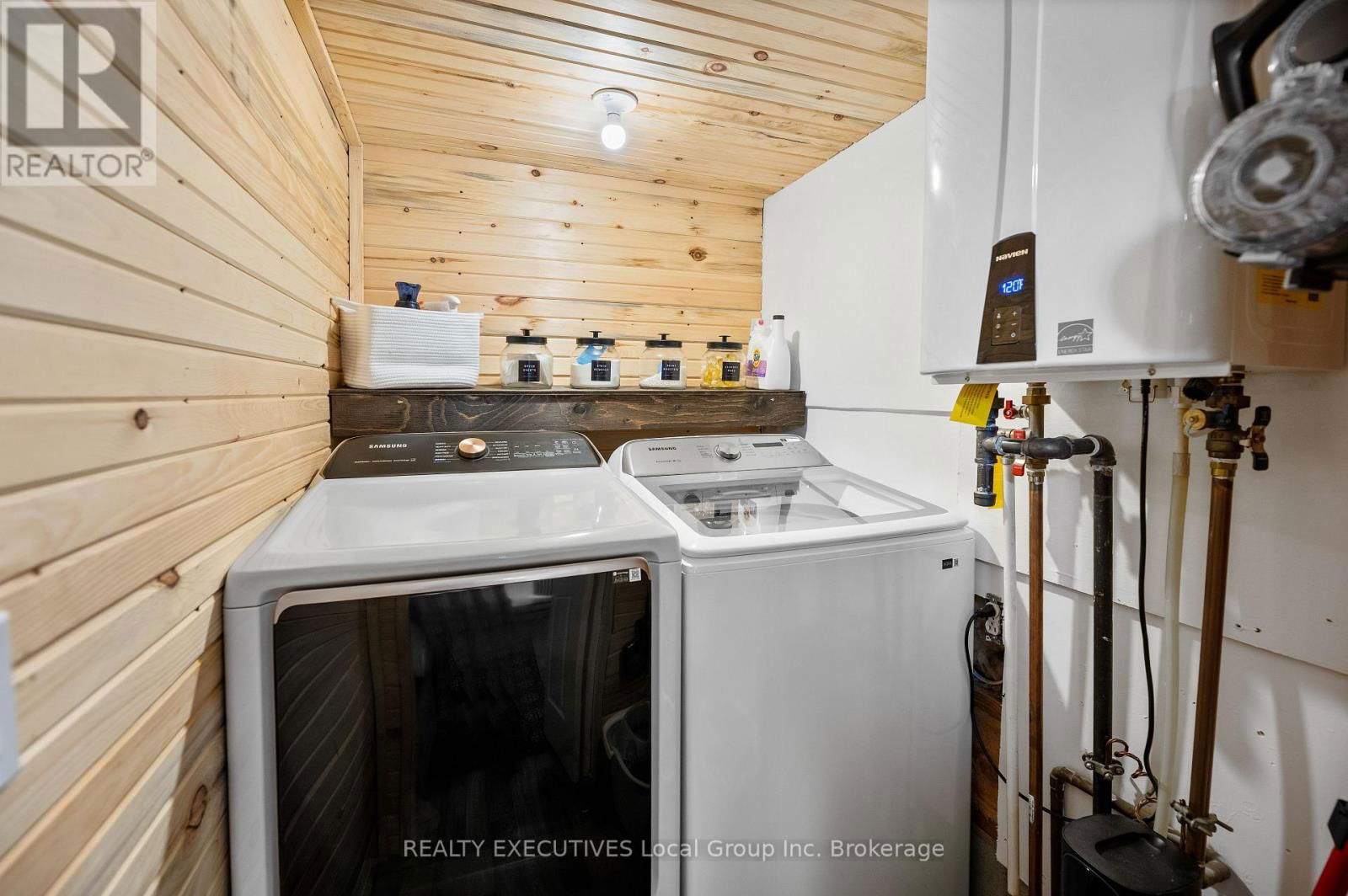 439 MAGEAU STREET Image 27