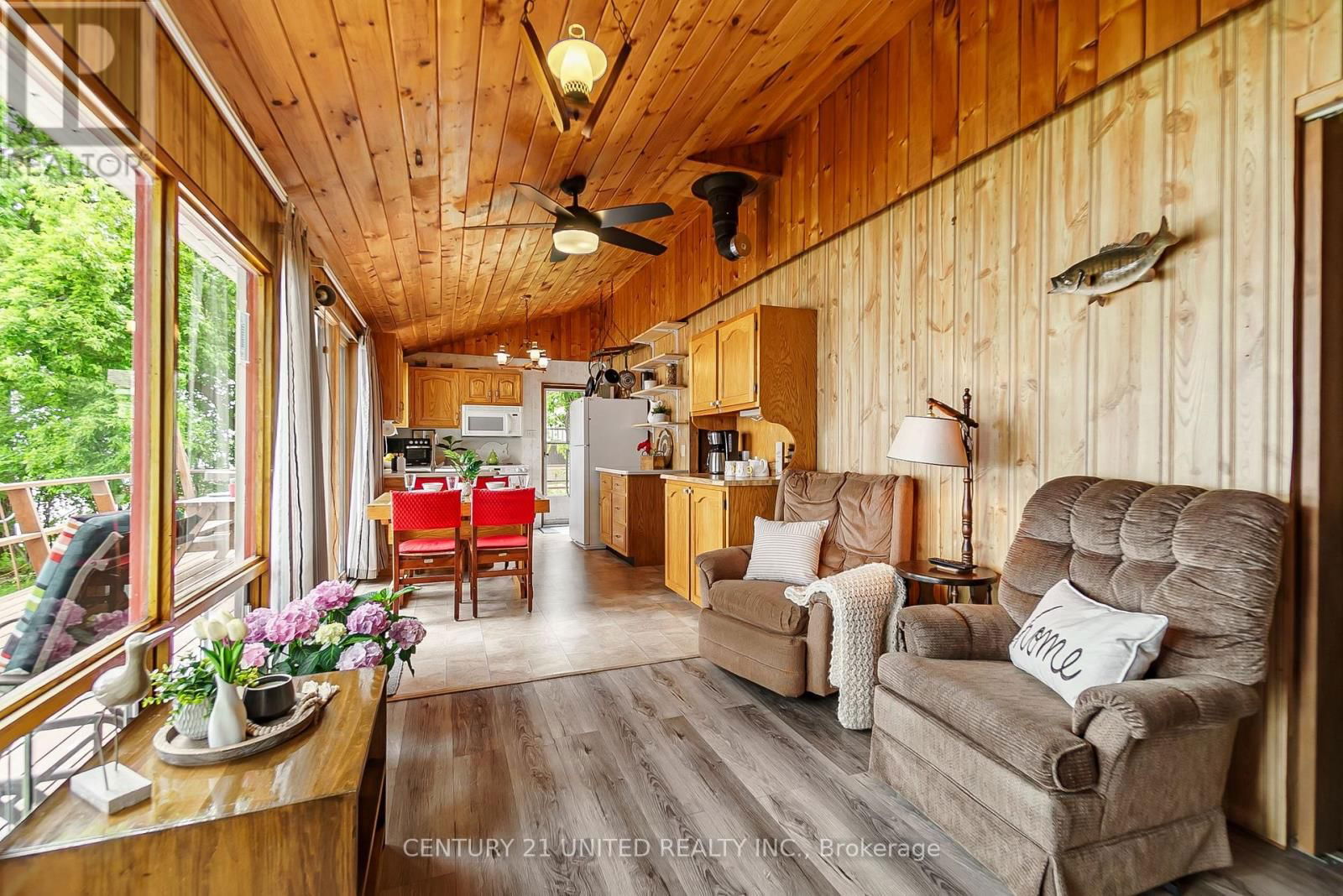 37 LAKESHORE ROAD Image 15