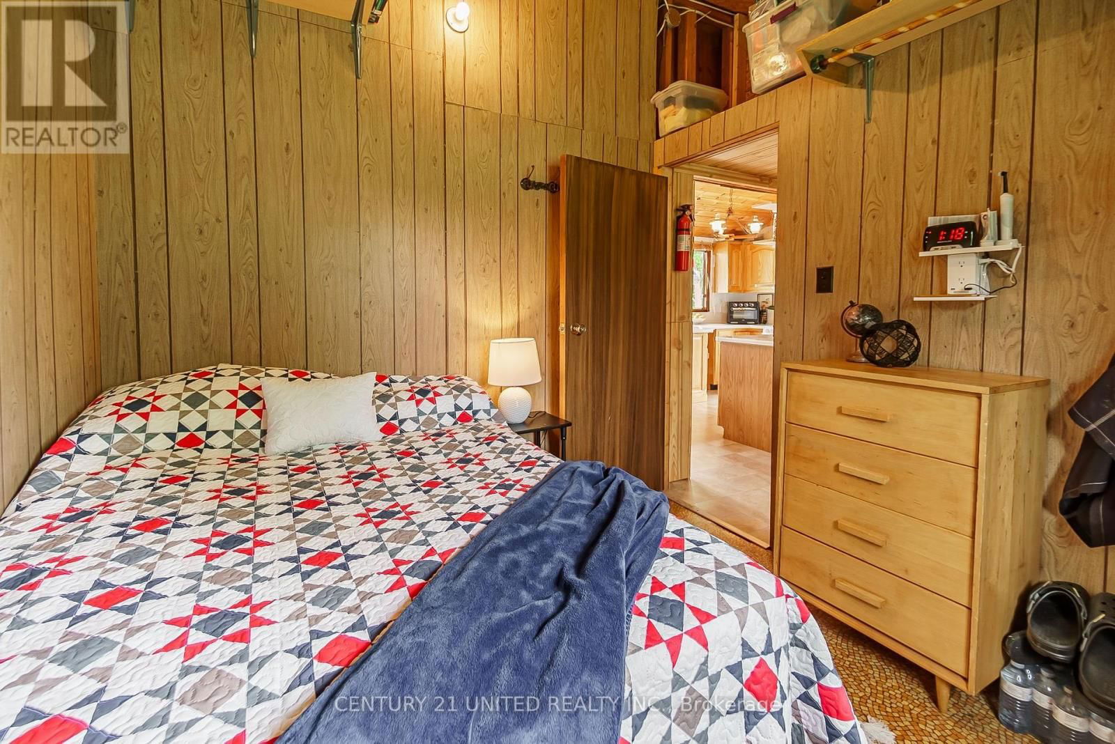 37 LAKESHORE ROAD Image 19