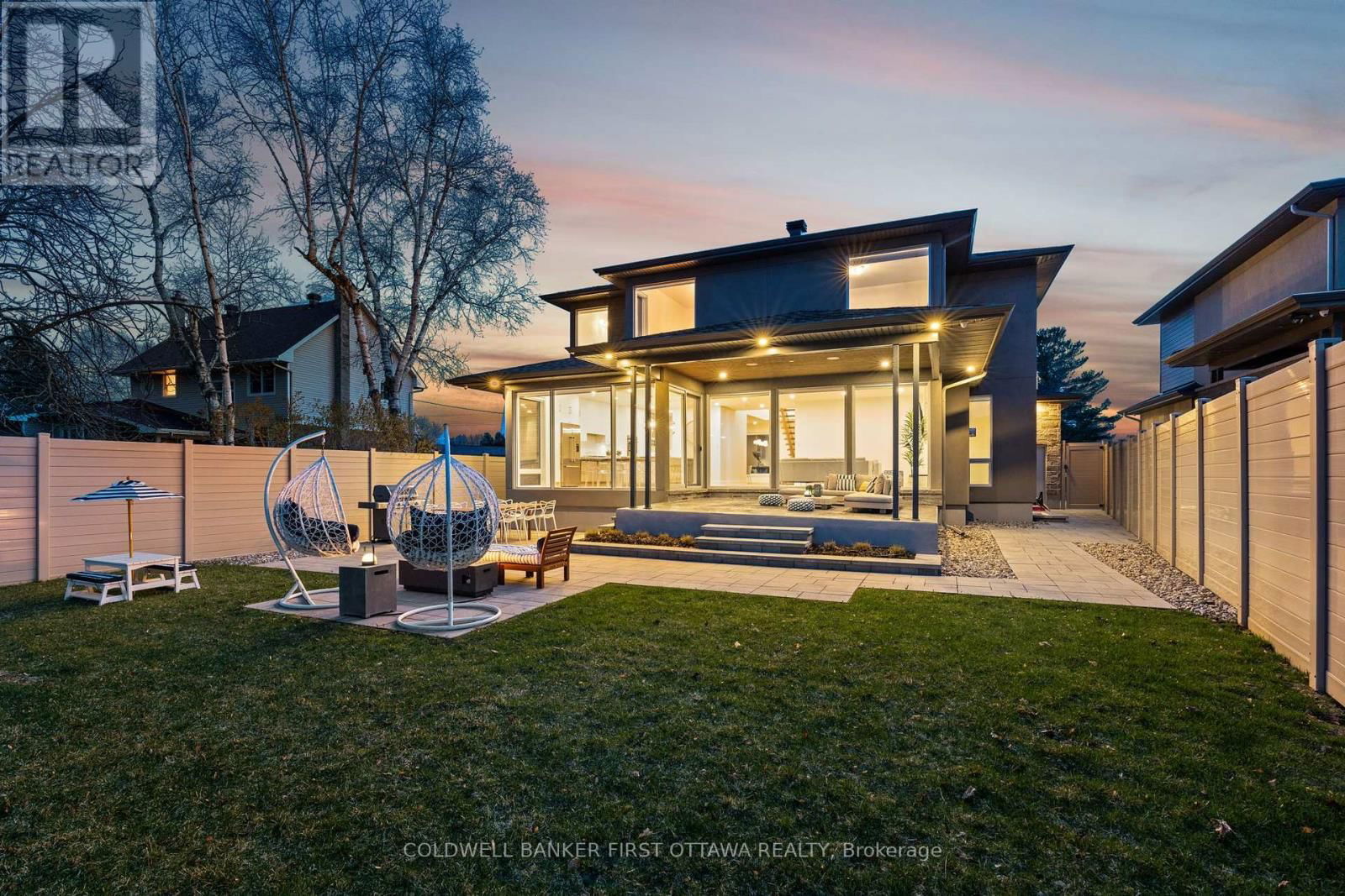 13 BROOK LANE Image 45