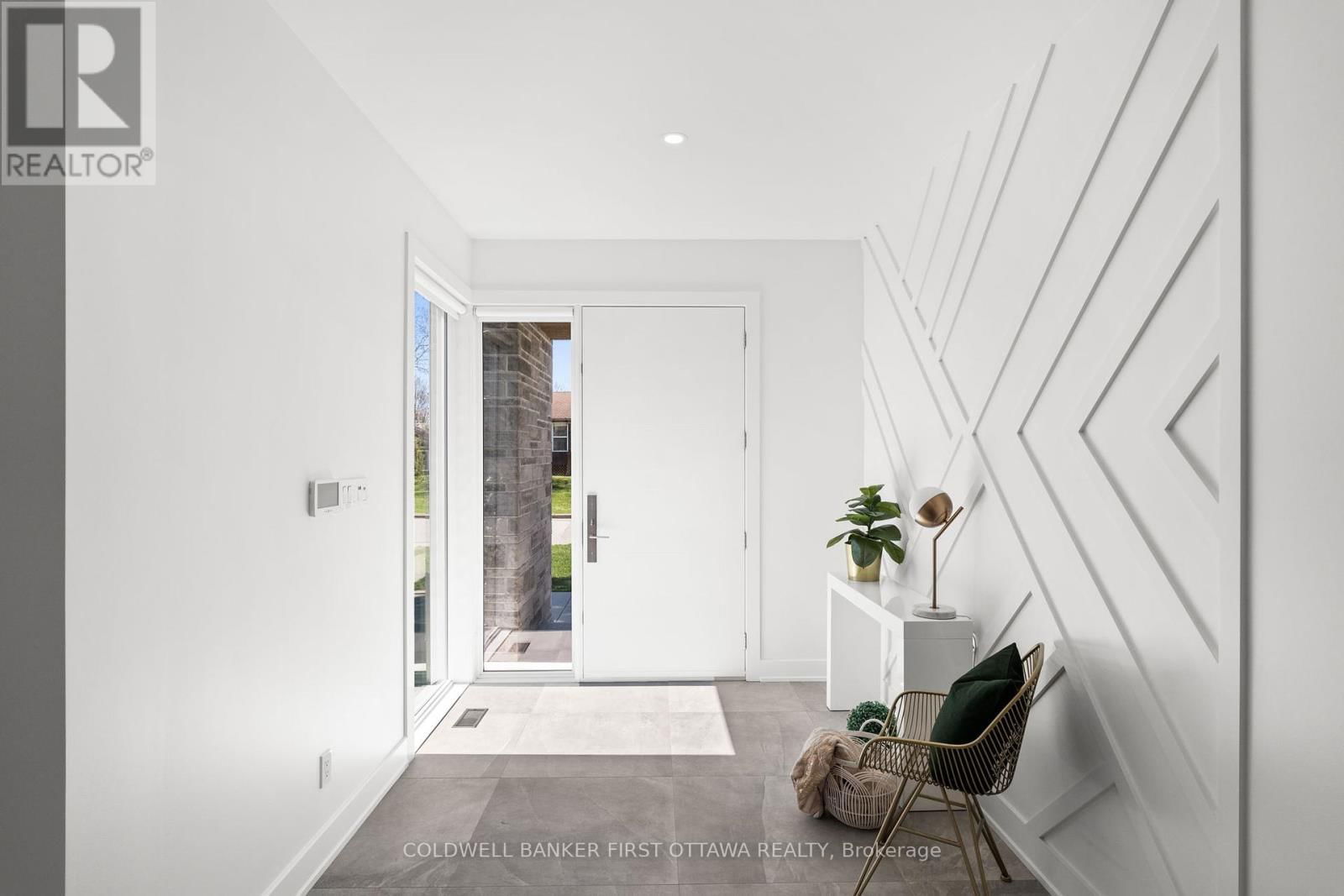 13 BROOK LANE Image 5
