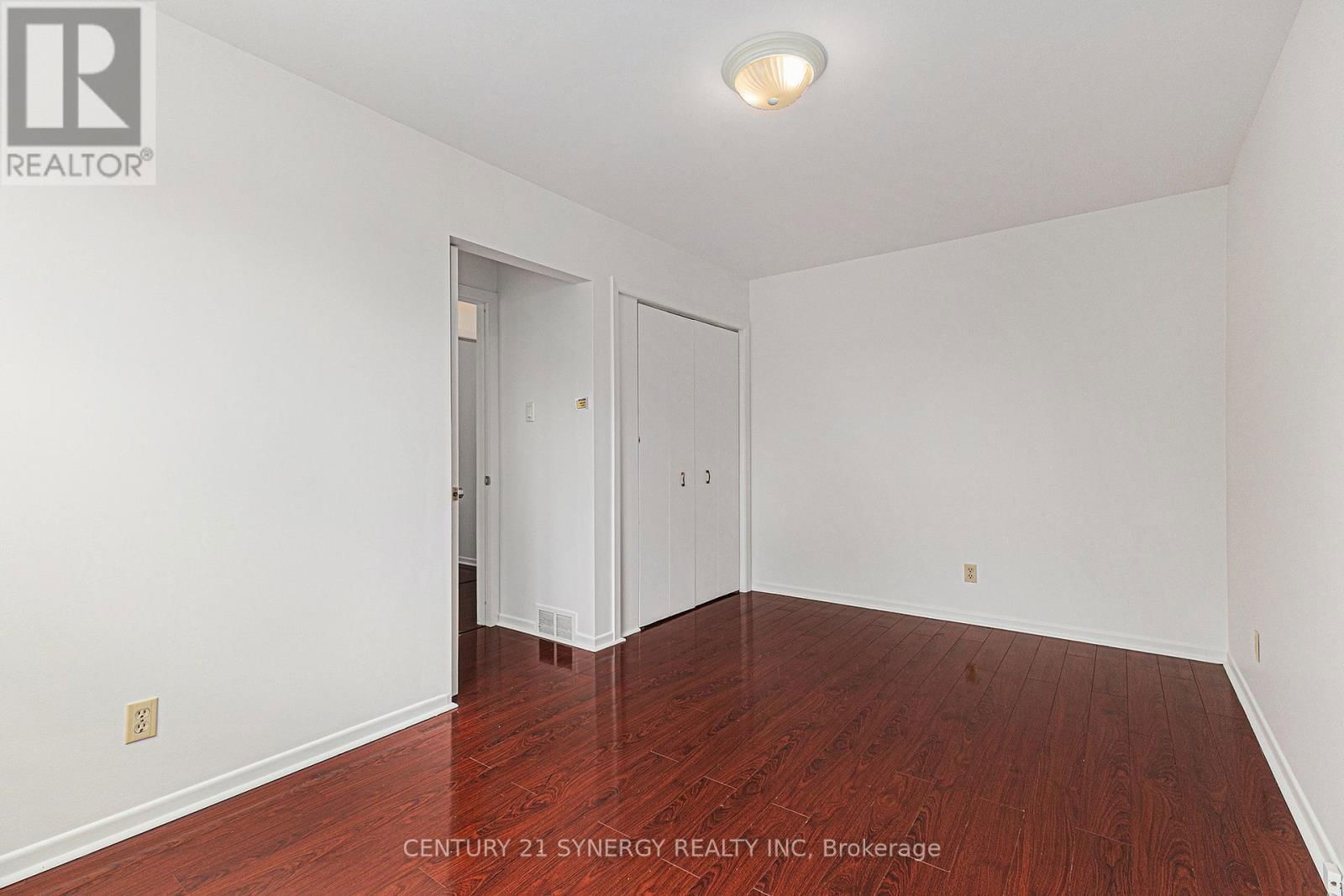 1392 AURELE STREET Image 13