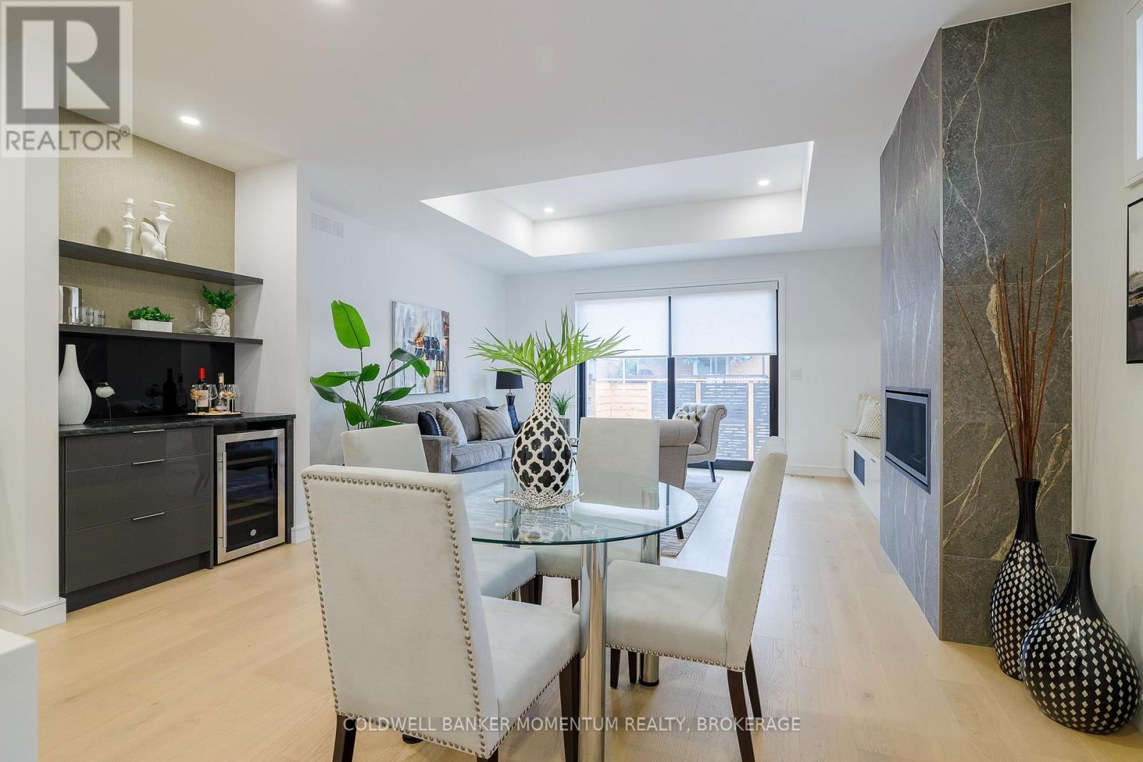 40 IVY CRESCENT Image 12