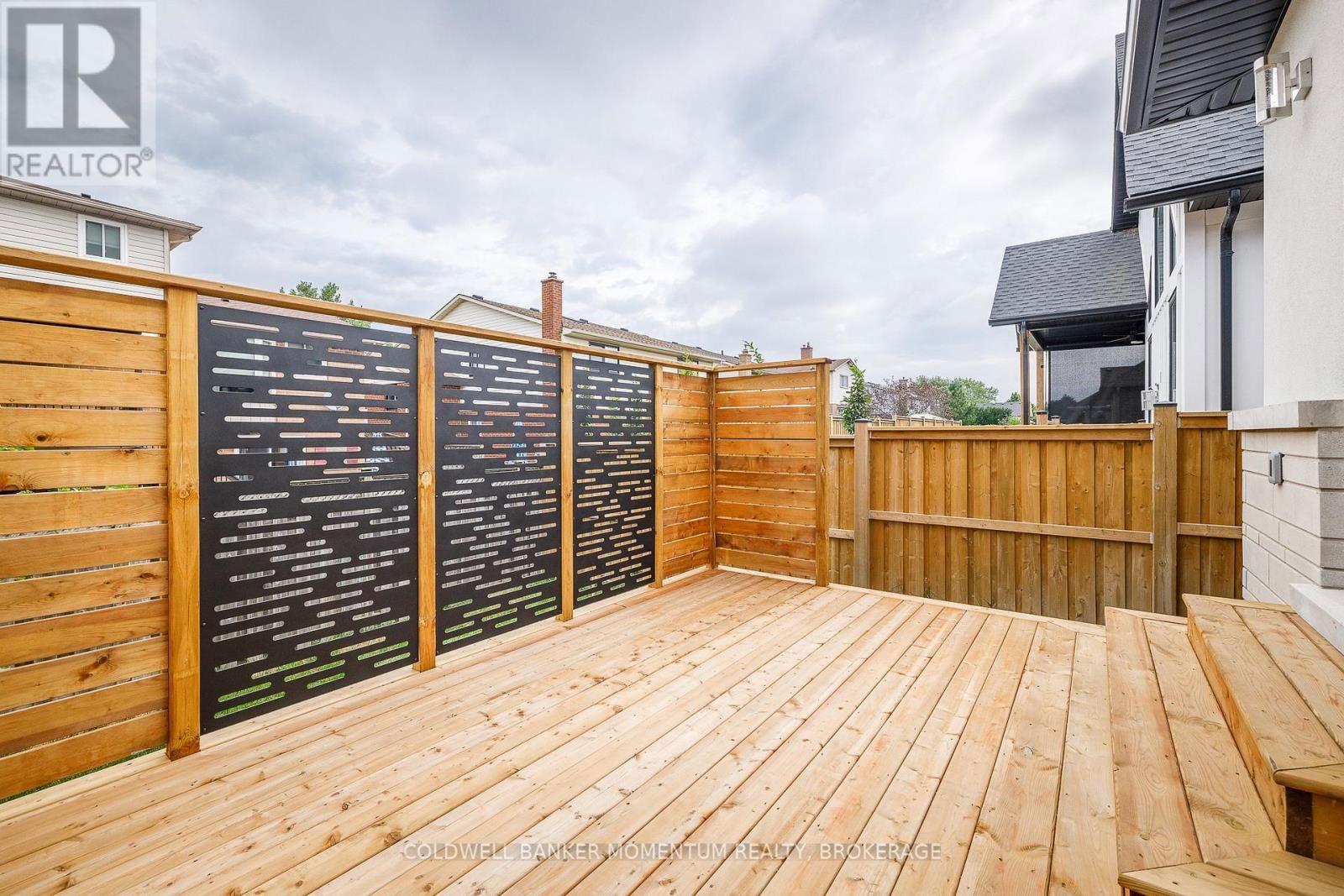 40 IVY CRESCENT Image 39