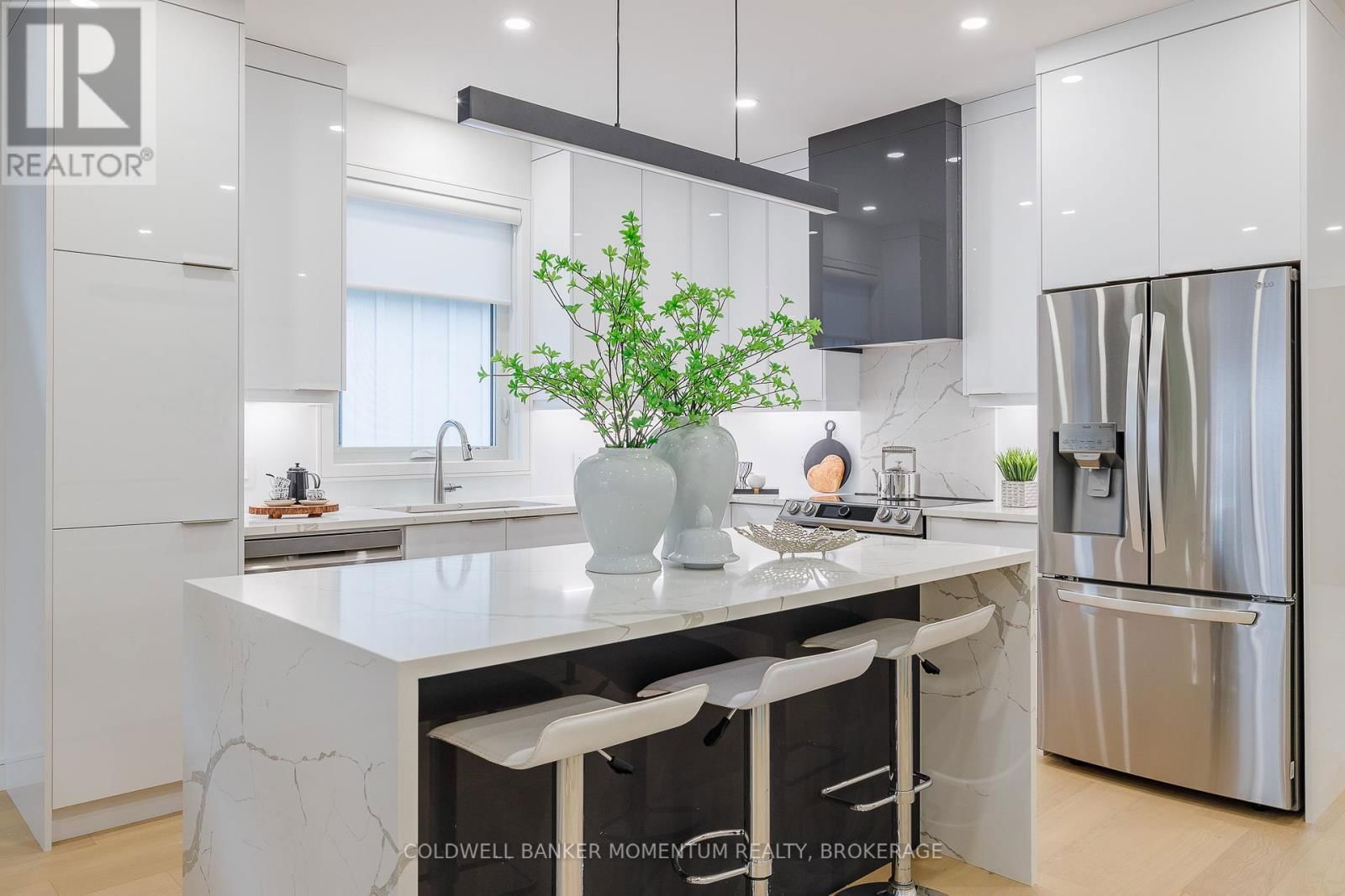 40 IVY CRESCENT Image 7