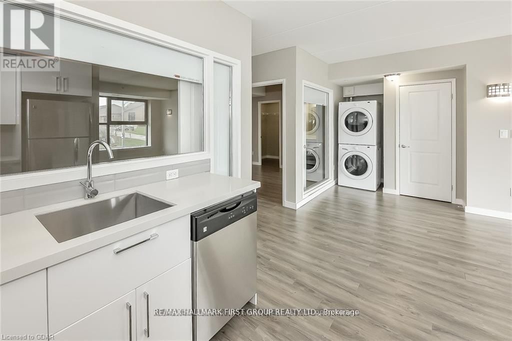 124 - 1291 GORDON STREET Image 6