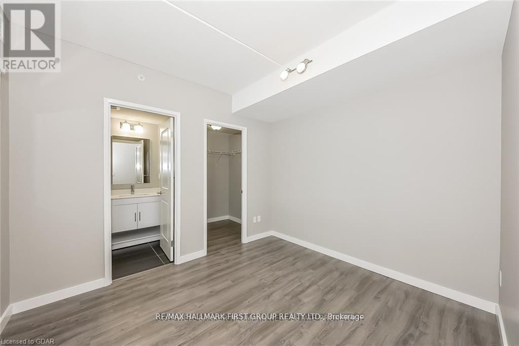 124 - 1291 GORDON STREET Image 7