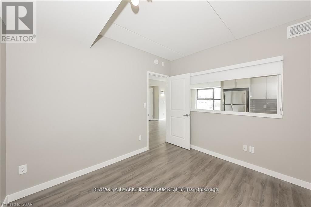 124 - 1291 GORDON STREET Image 8