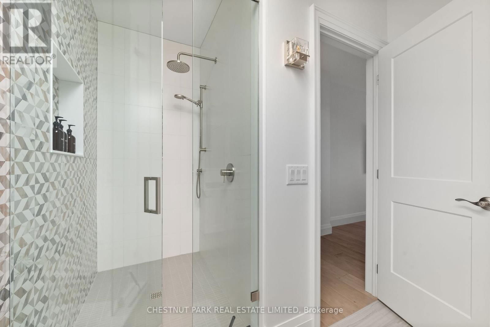 60 BAKKER ROAD Image 43