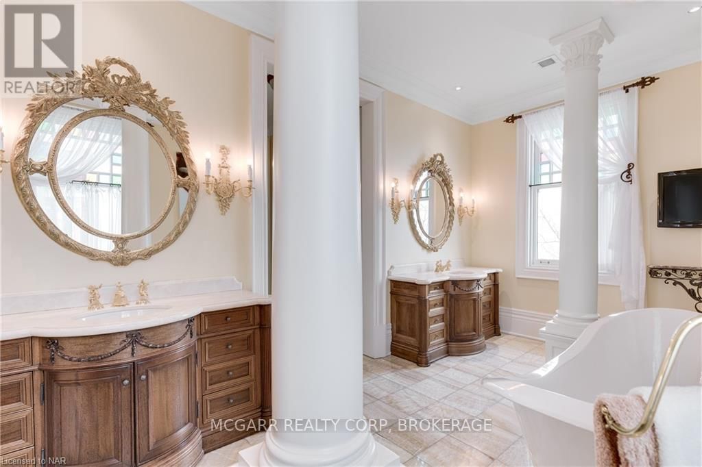 22 BAYVIEW DRIVE Image 21