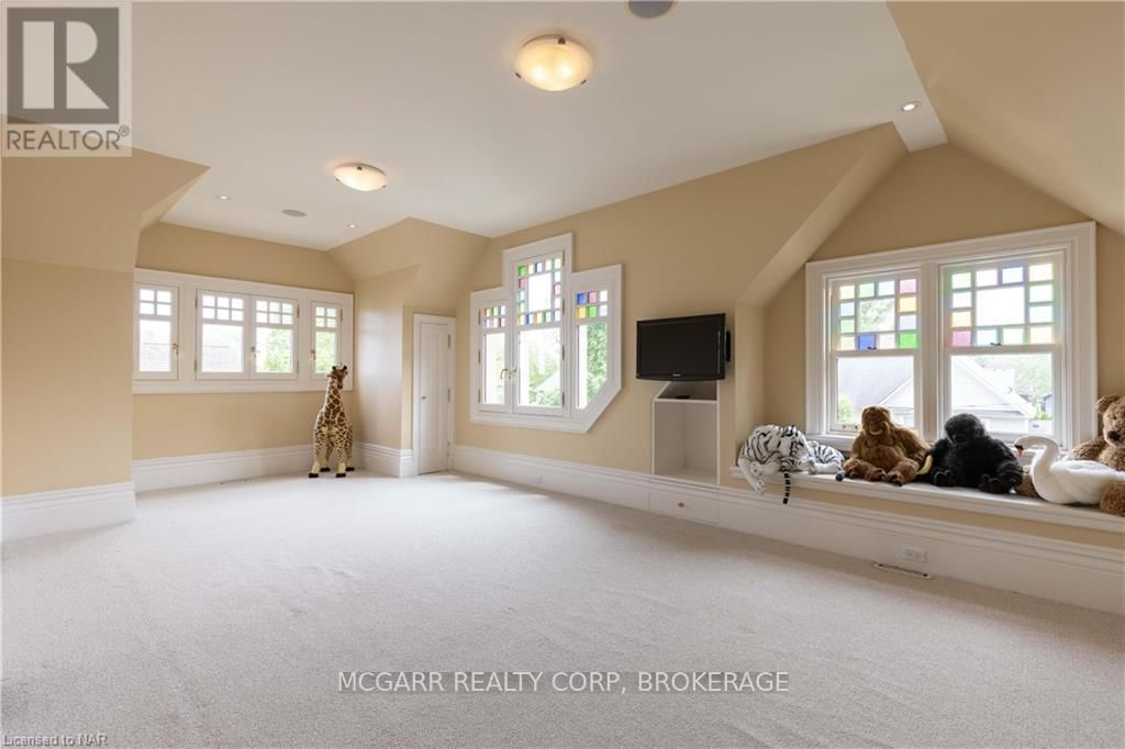22 BAYVIEW DRIVE Image 27
