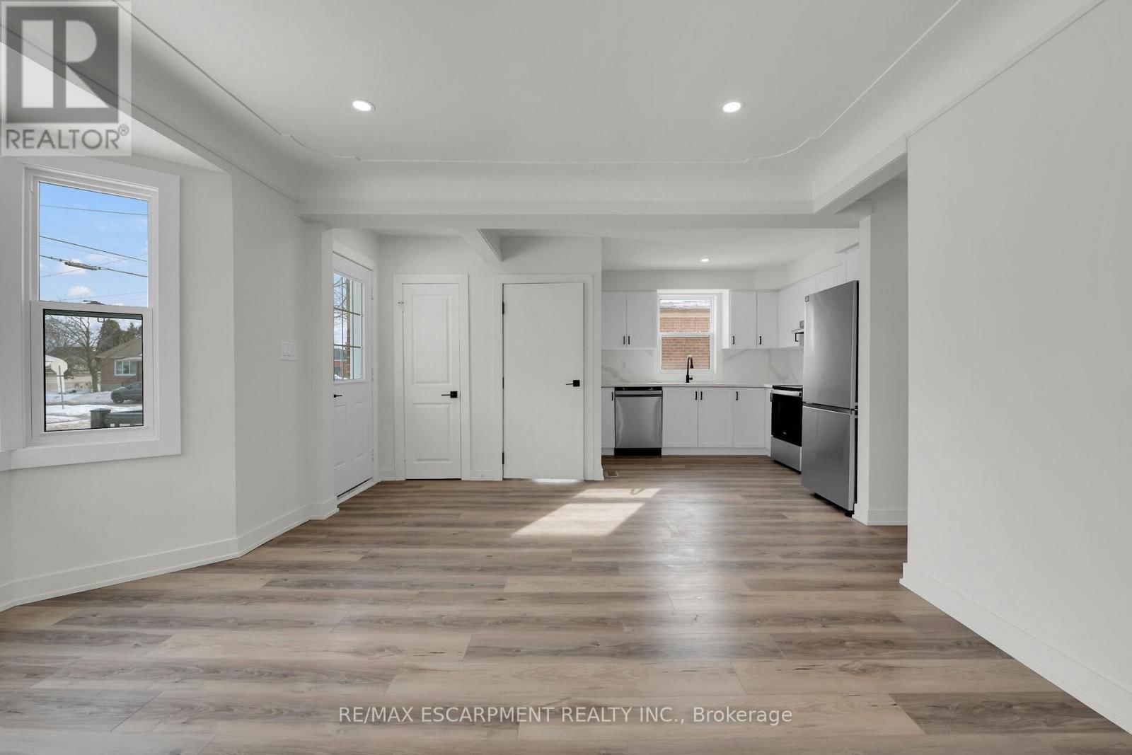 178 EAST 34TH STREET Image 13