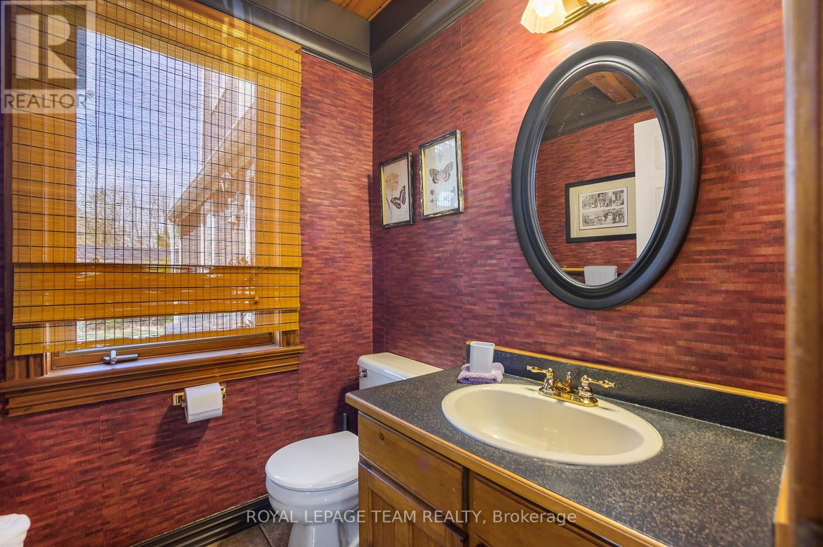 6 HENRY STREET Image 20