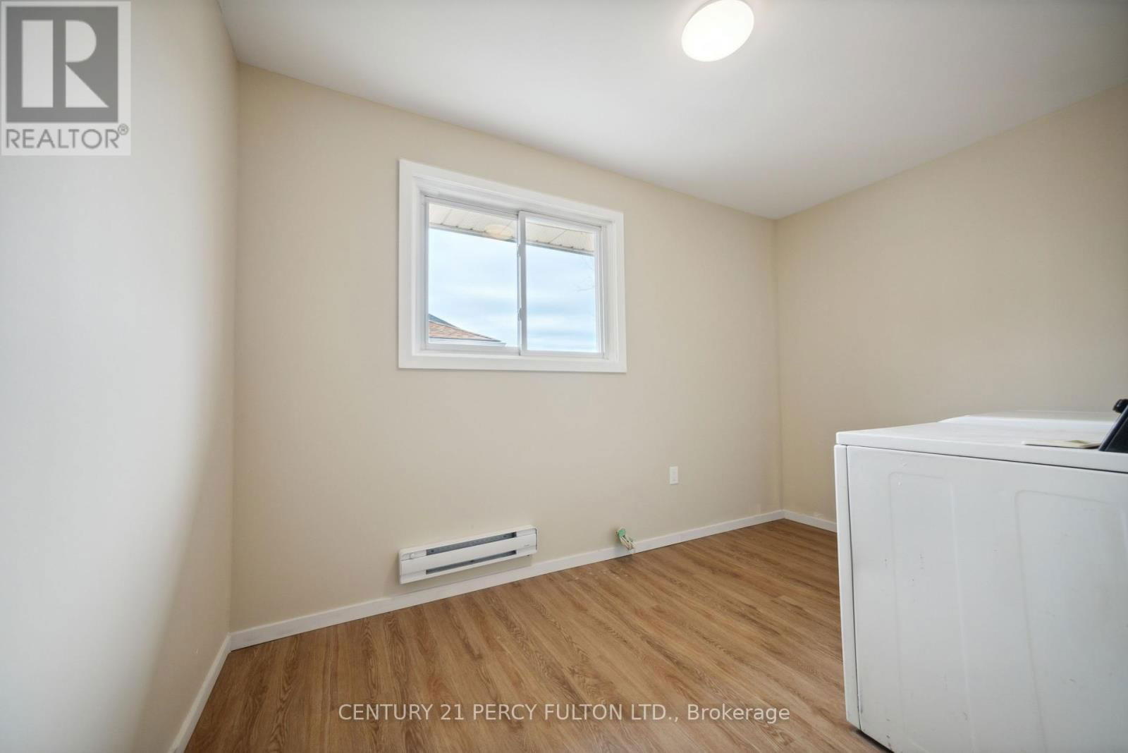 15 ISABEL STREET EAST Image 28