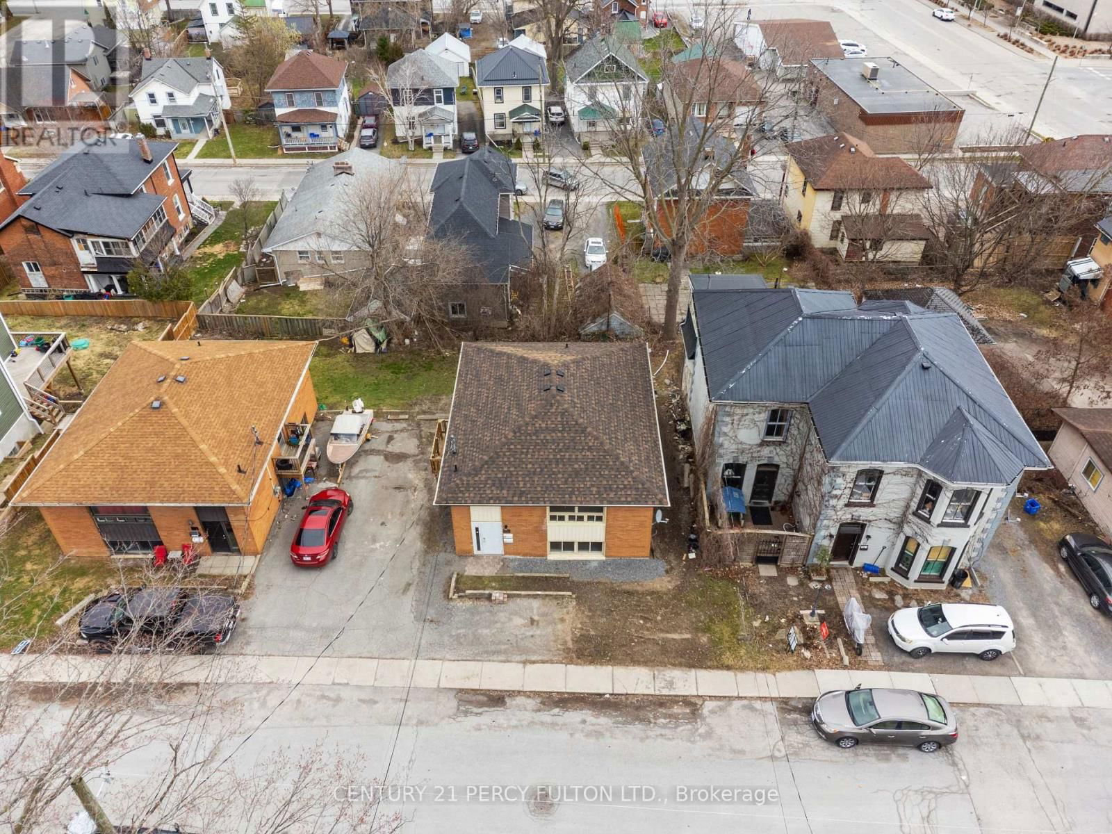 15 ISABEL STREET EAST Image 31