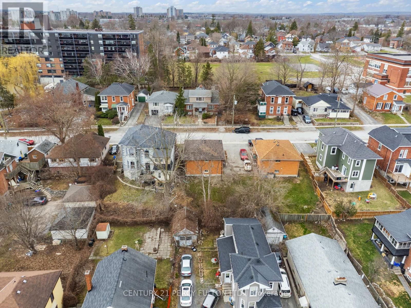 15 ISABEL STREET EAST Image 36