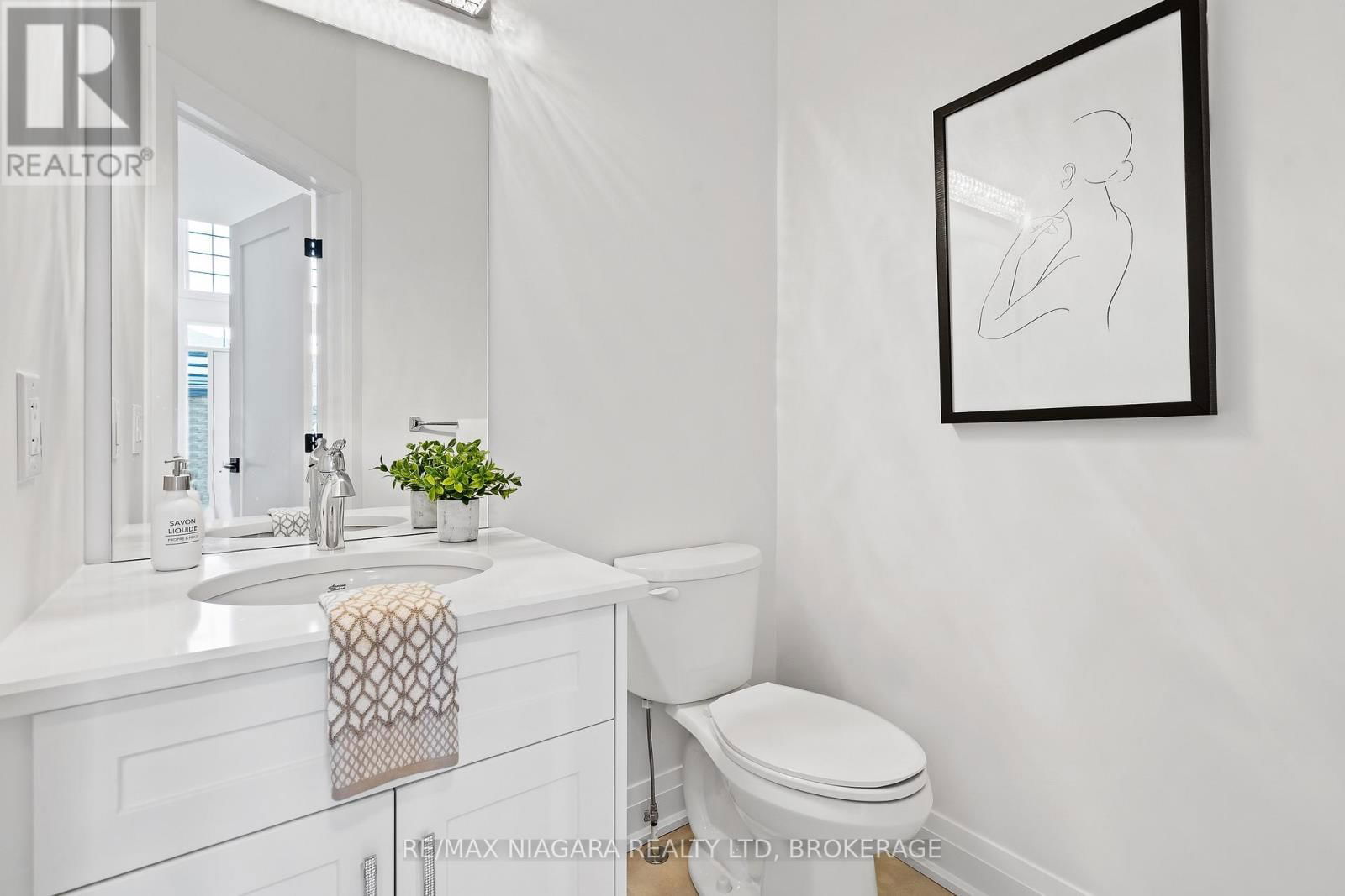 123 SUSAN DRIVE Image 15