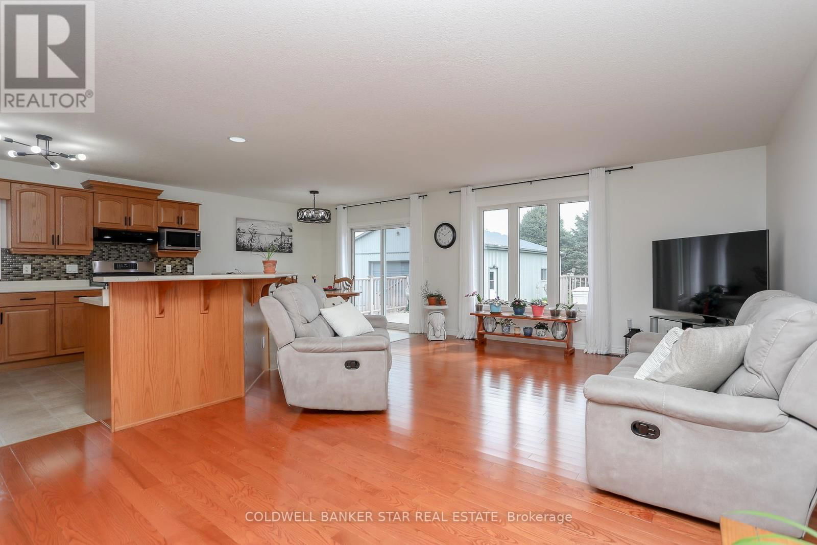 5176 IMPERIAL ROAD Image 10