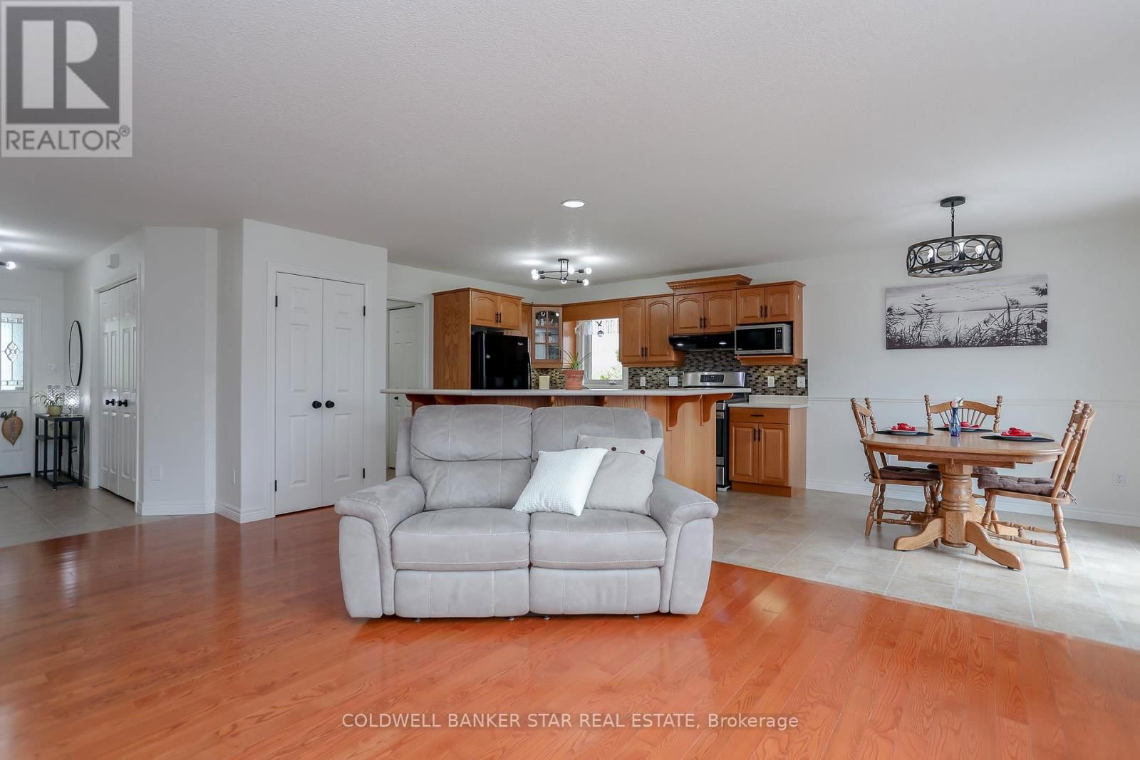 5176 IMPERIAL ROAD Image 11