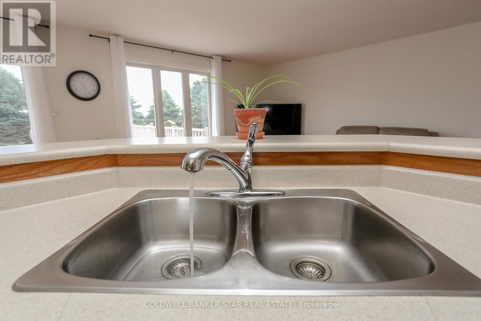 5176 IMPERIAL ROAD Image 19