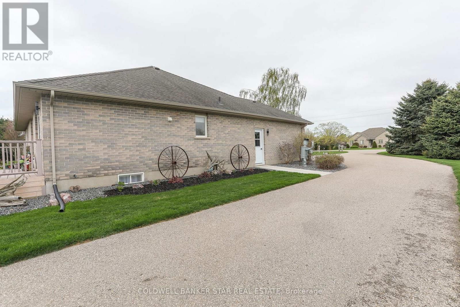 5176 IMPERIAL ROAD Image 40