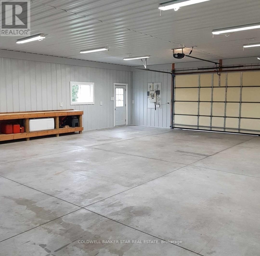 5176 IMPERIAL ROAD Image 47