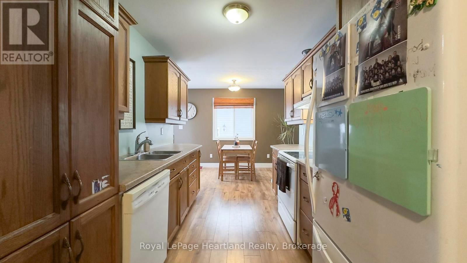 223 BENNETT STREET EAST Image 10