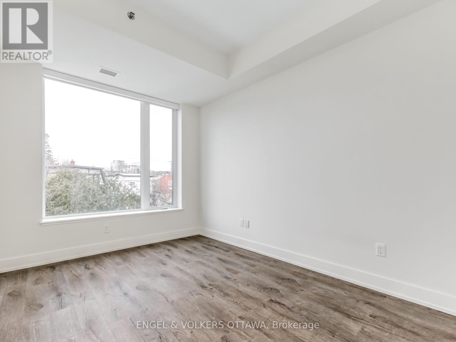 204 - 280 CRICHTON STREET Image 16
