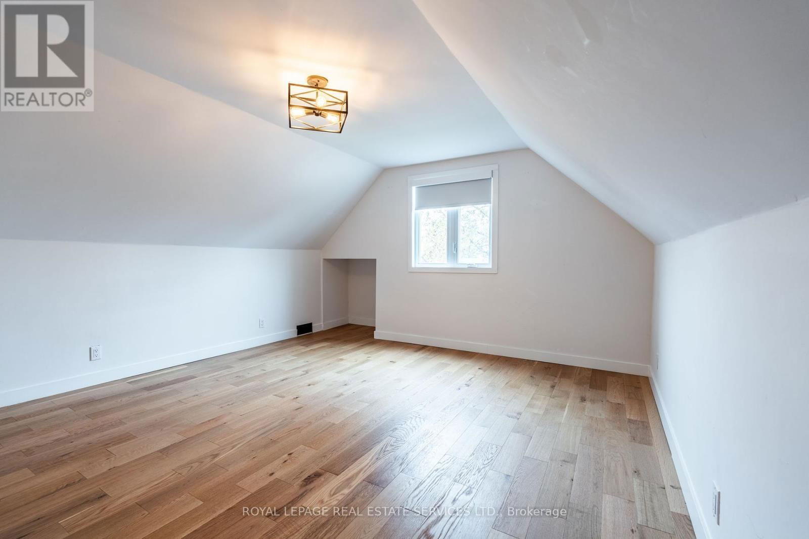 182 CLOVERDALE AVENUE Image 30