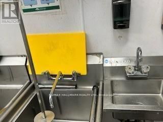 4 - 395 WELLINGTON RD Image 14