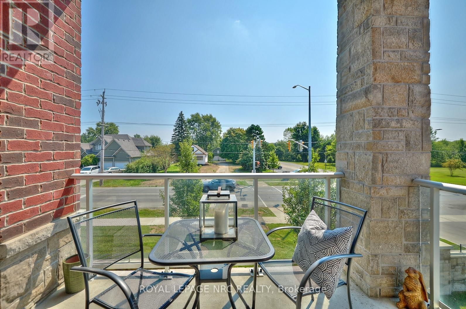 211 - 529 SOUTH PELHAM ROAD Image 16