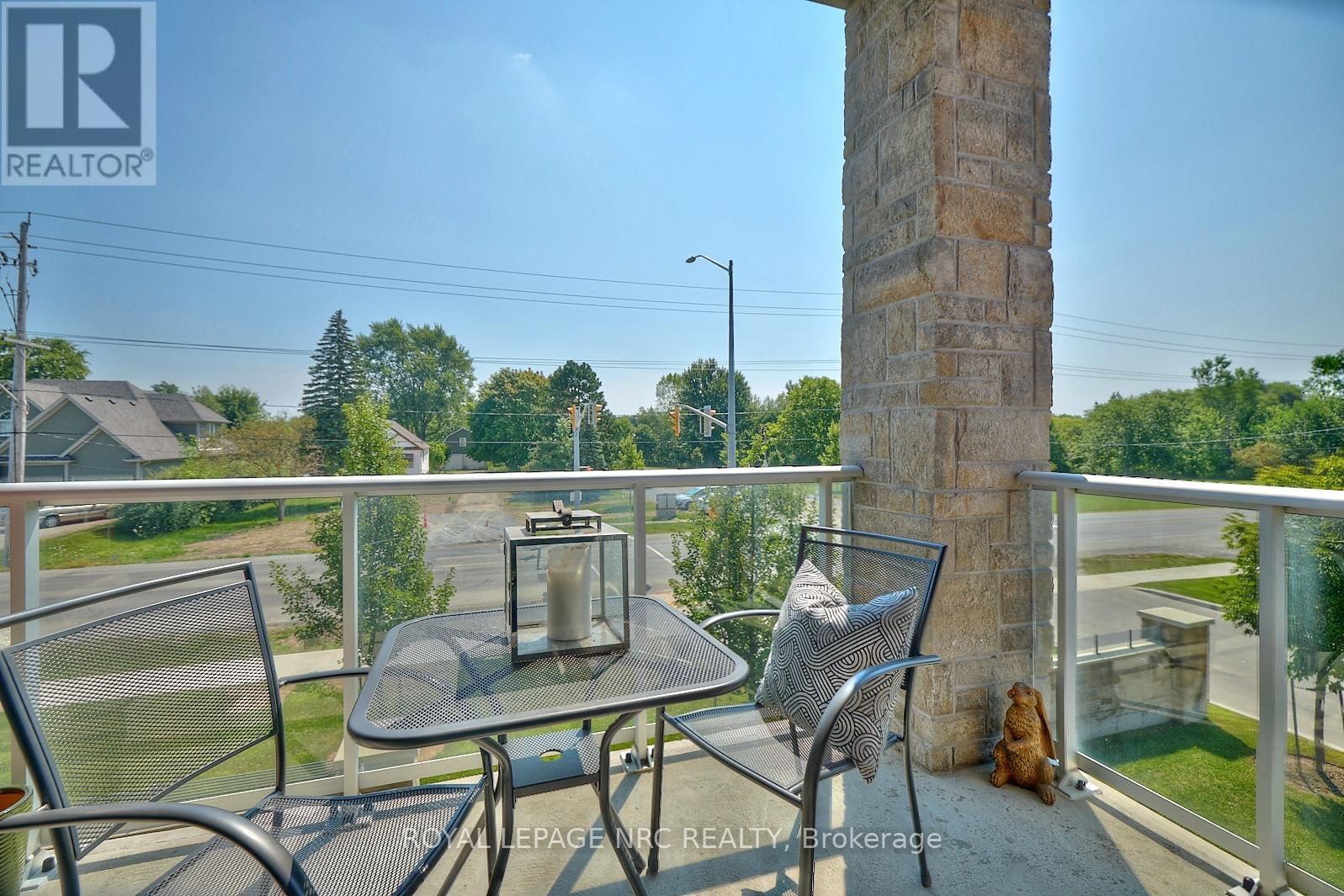 211 - 529 SOUTH PELHAM ROAD Image 17