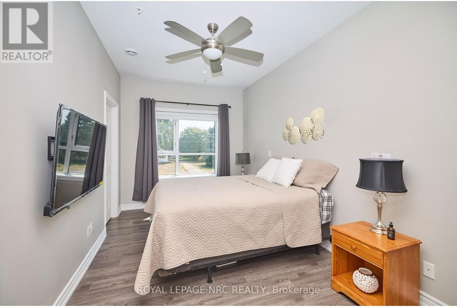 211 - 529 SOUTH PELHAM ROAD Image 18