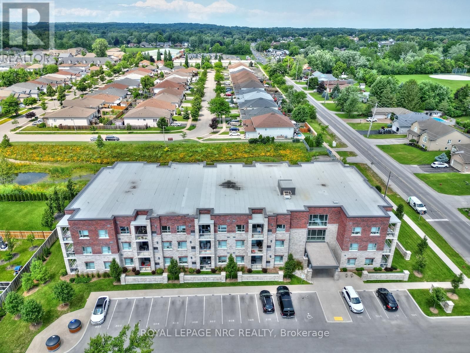 211 - 529 SOUTH PELHAM ROAD Image 36