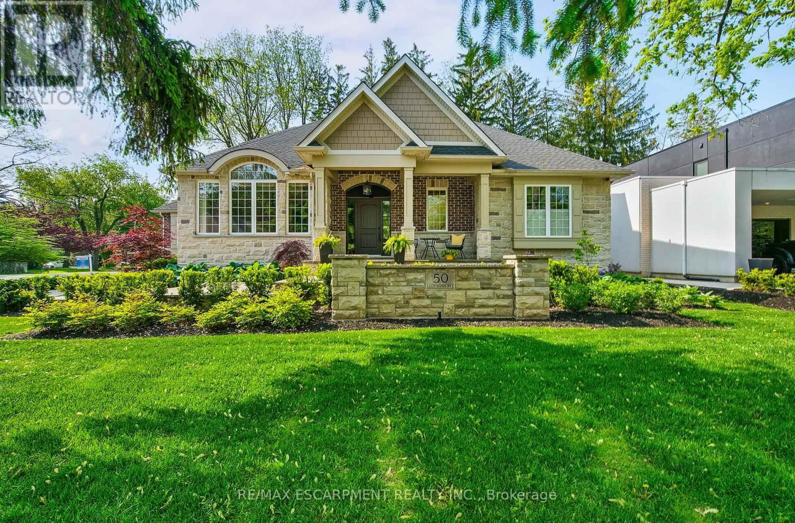 50 LLOYMINN AVENUE Image 2