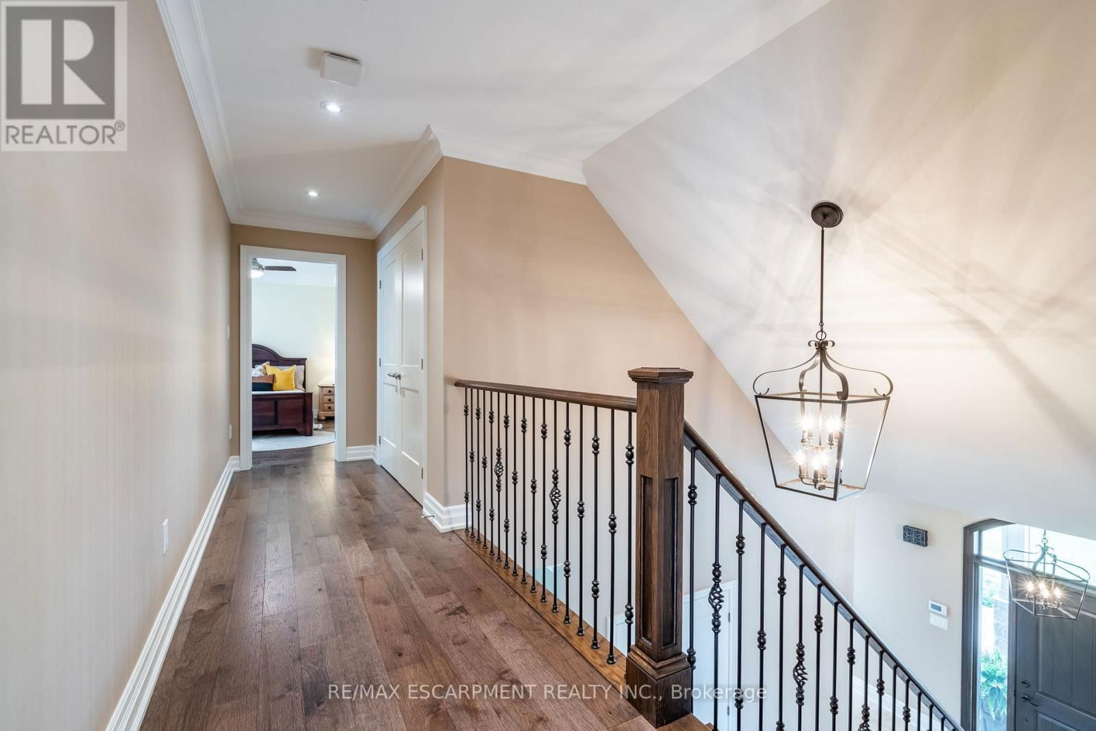 50 LLOYMINN AVENUE Image 30