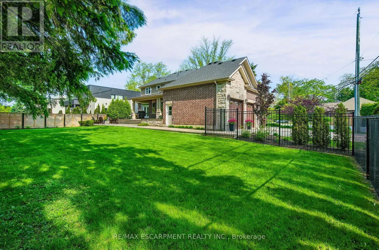 50 LLOYMINN AVENUE Image 46