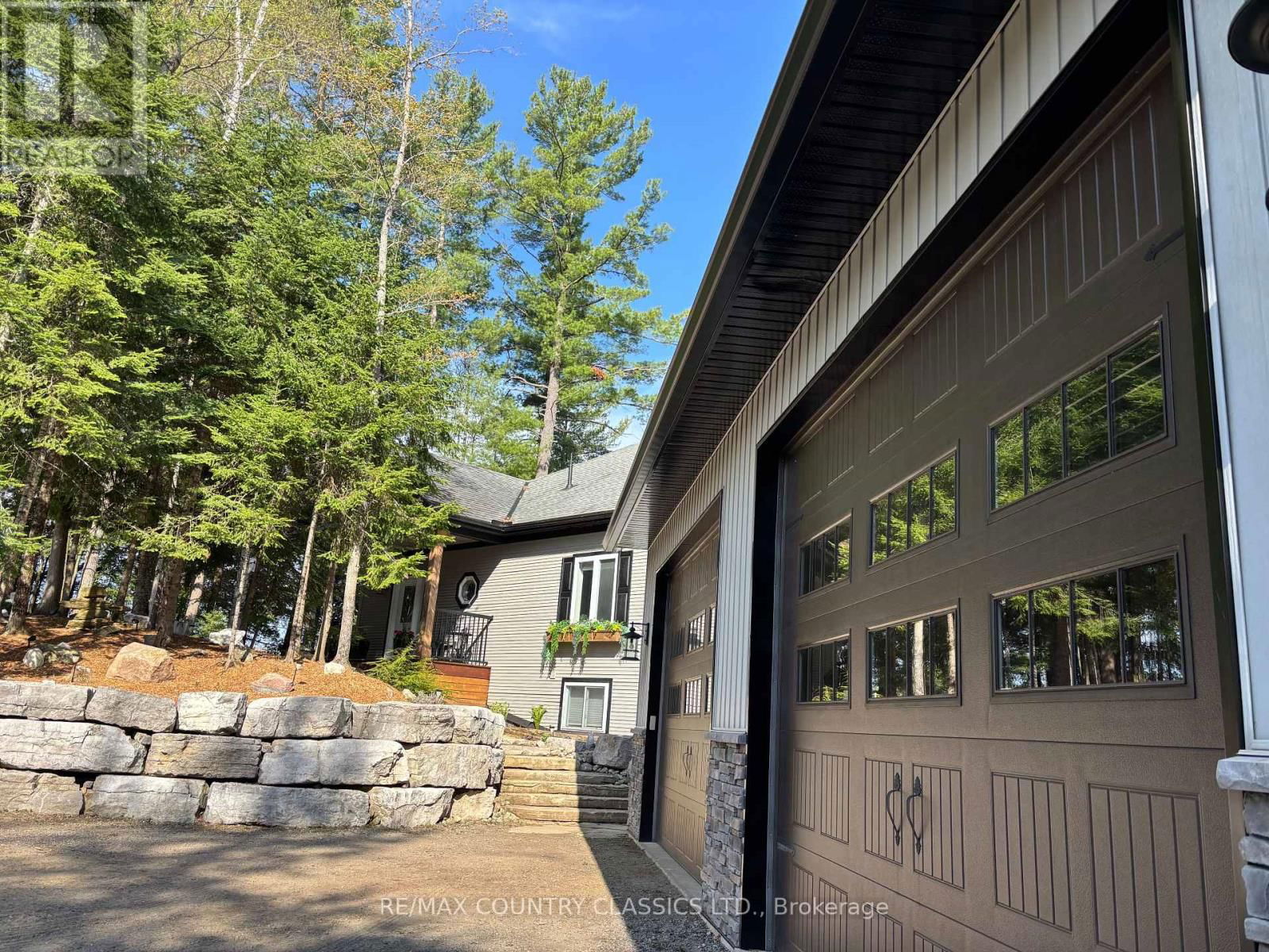 322B LAURETTA LANE Image 13