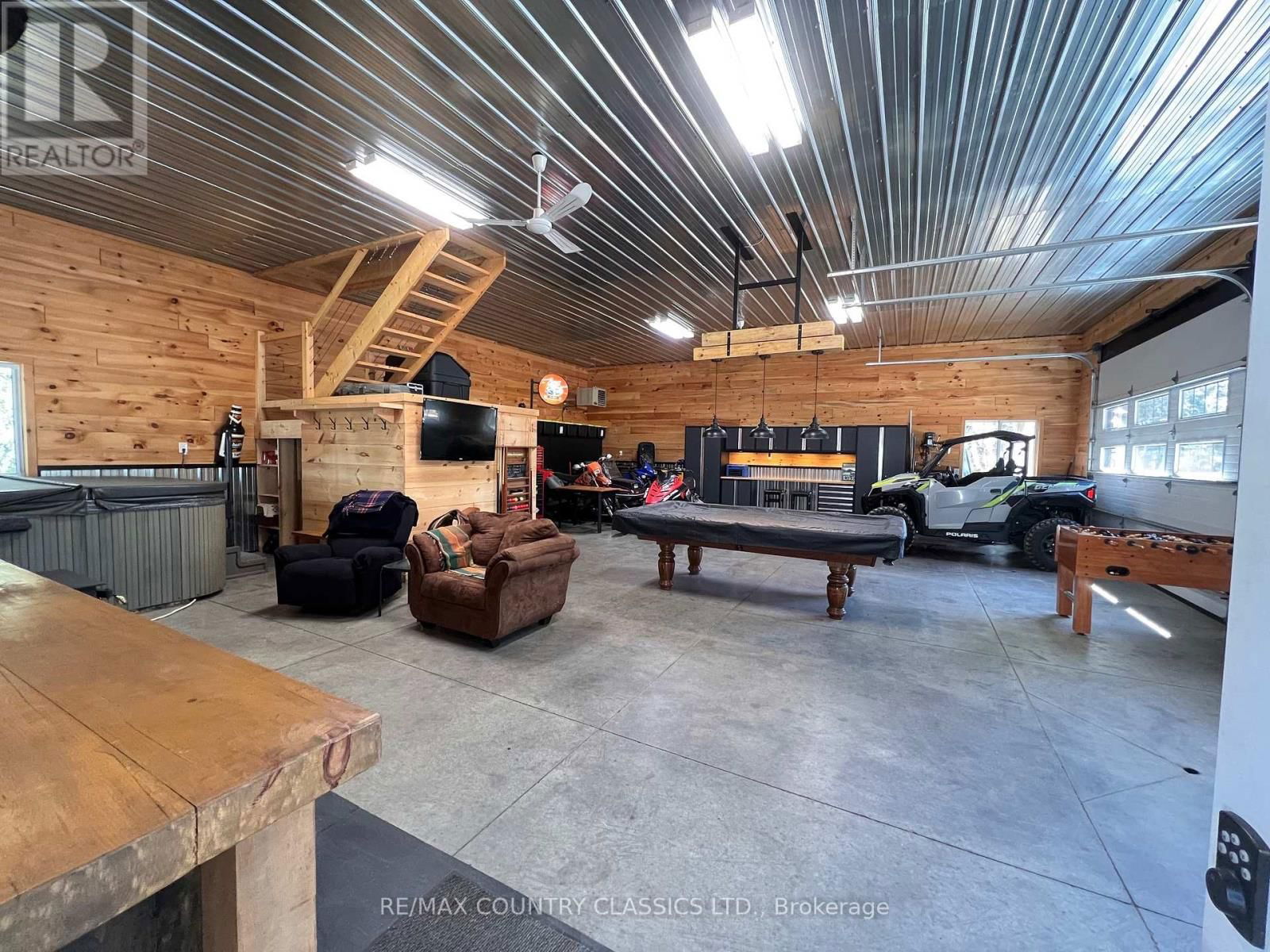 322B LAURETTA LANE Image 32