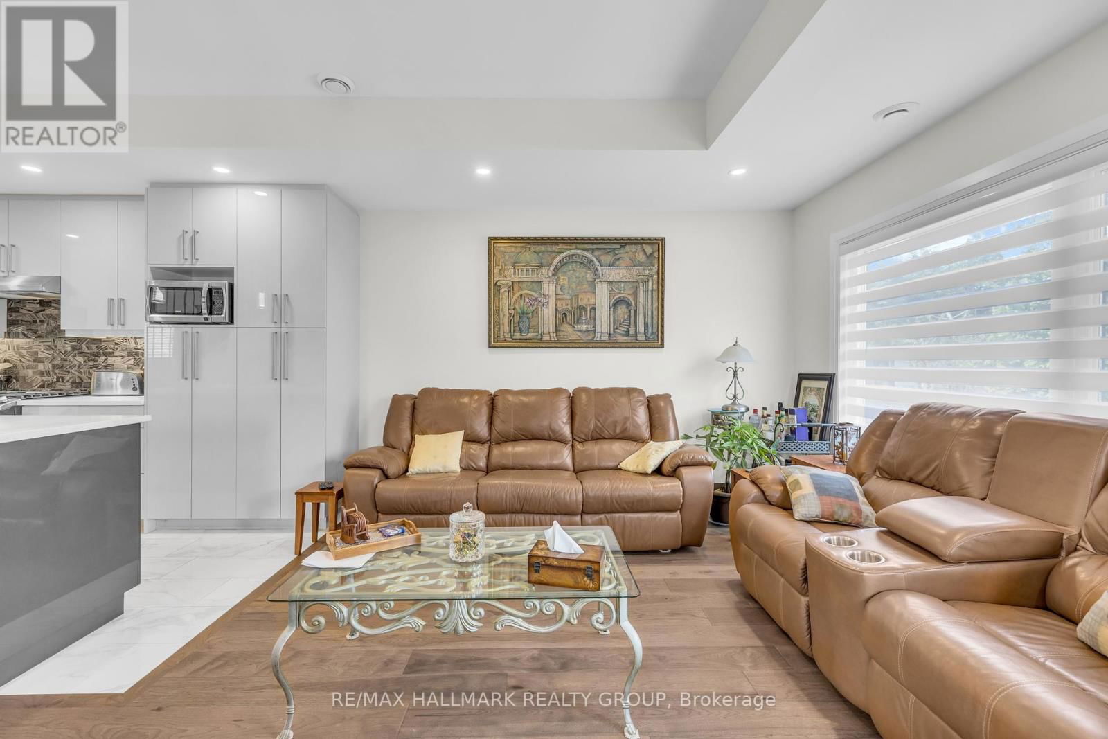 165 LONGPRE STREET Image 12