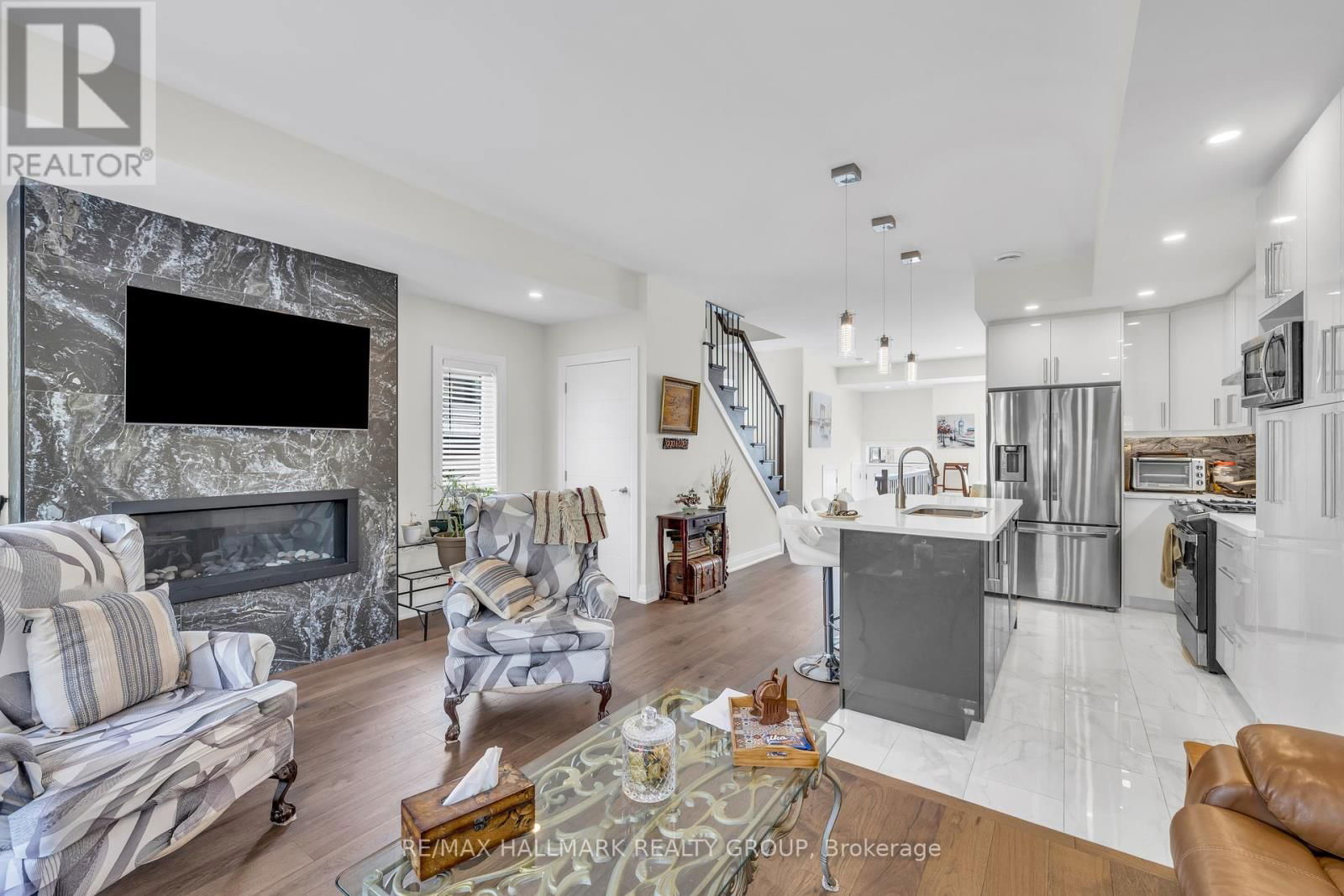 165 LONGPRE STREET Image 15
