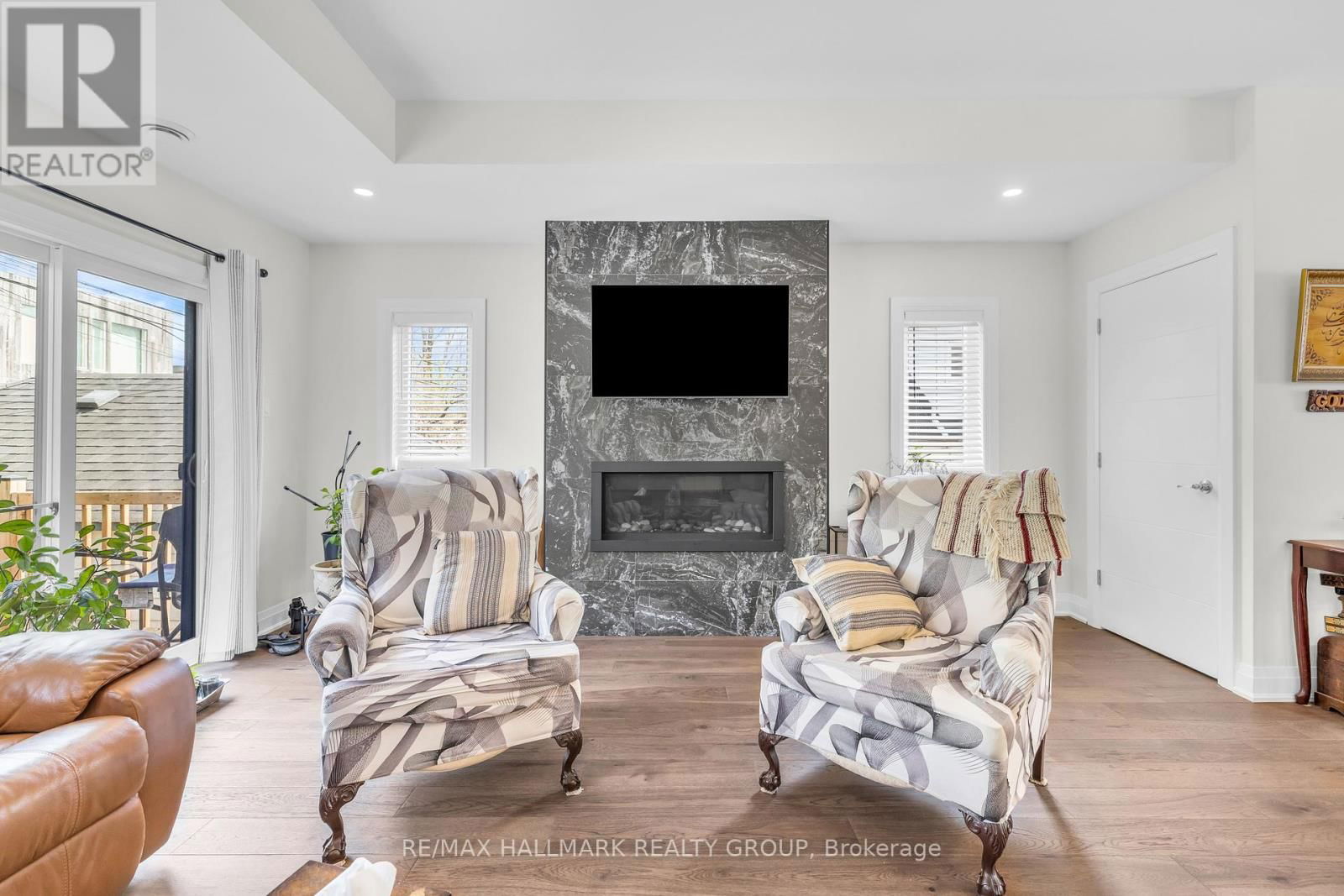 165 LONGPRE STREET Image 16