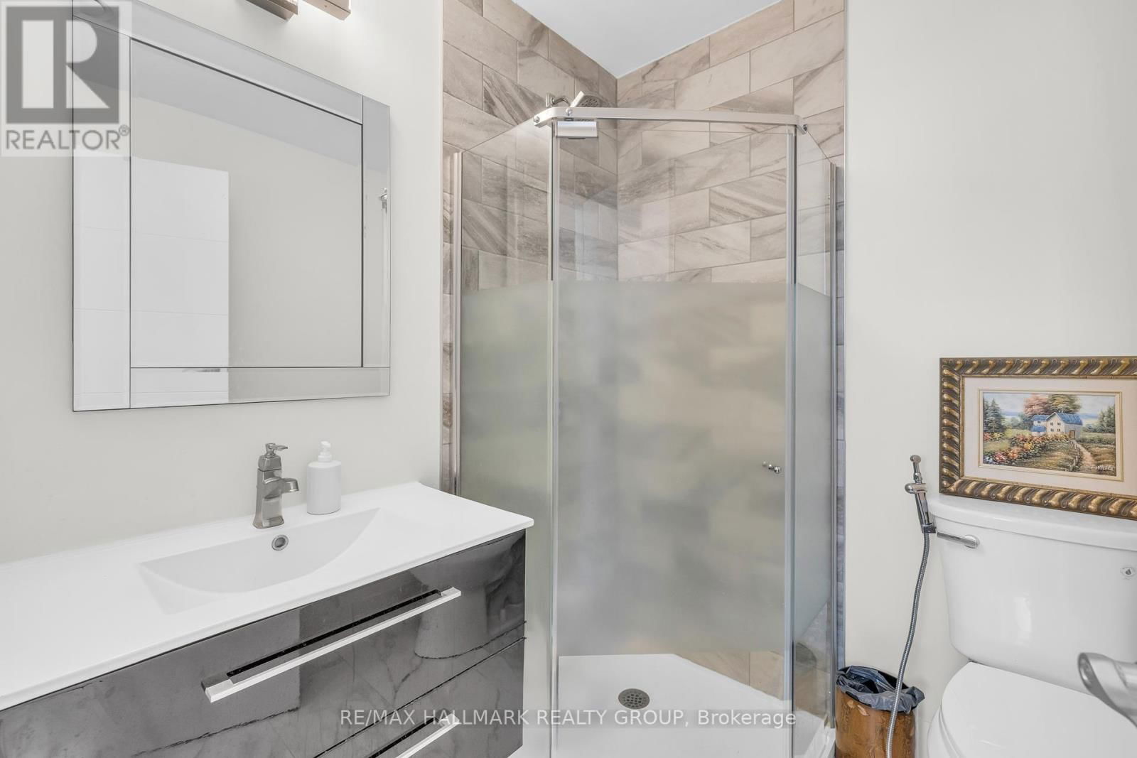 165 LONGPRE STREET Image 23