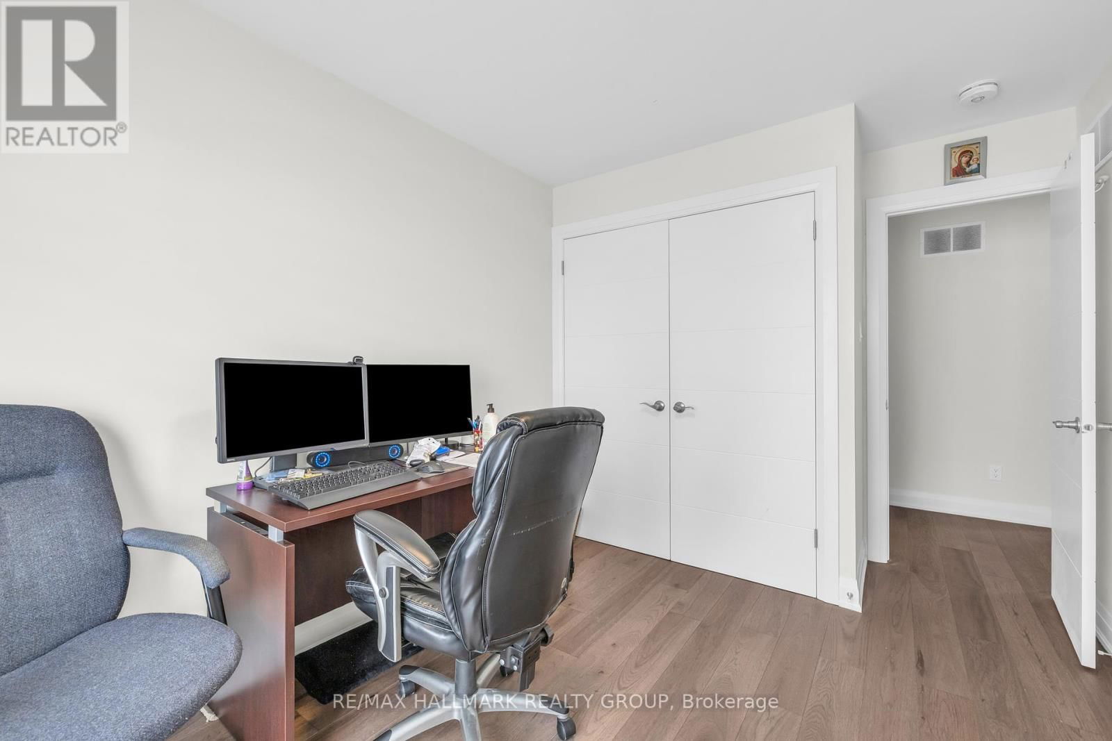 165 LONGPRE STREET Image 25