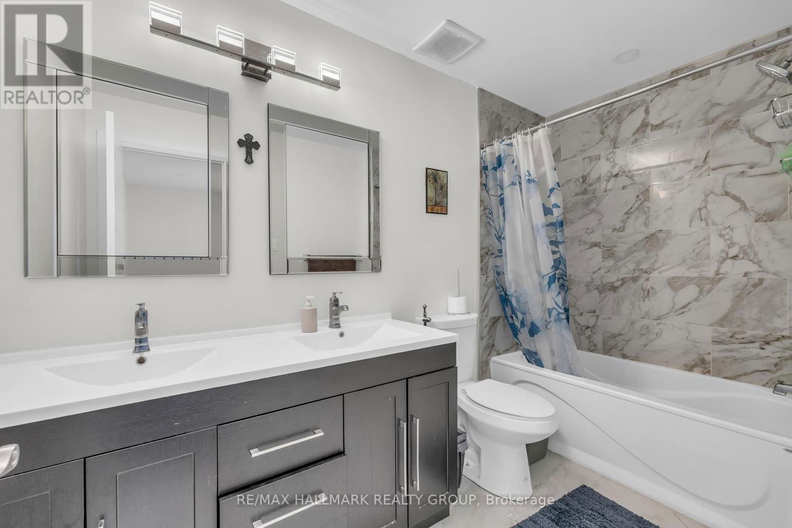 165 LONGPRE STREET Image 28