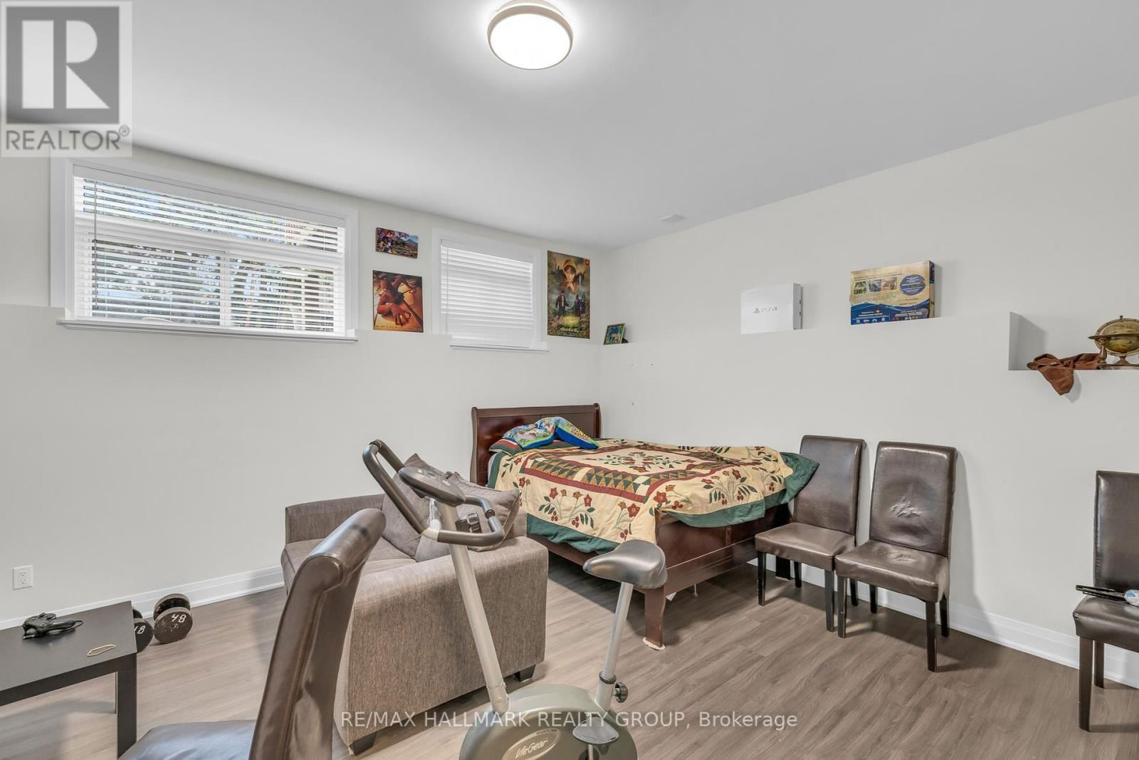 165 LONGPRE STREET Image 30